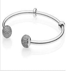 Elegant Customizable Jewelry - S925 Sterling Silver Charm Bracelet.
