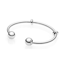 Elegant Customizable Jewelry - S925 Sterling Silver Charm Bracelet.